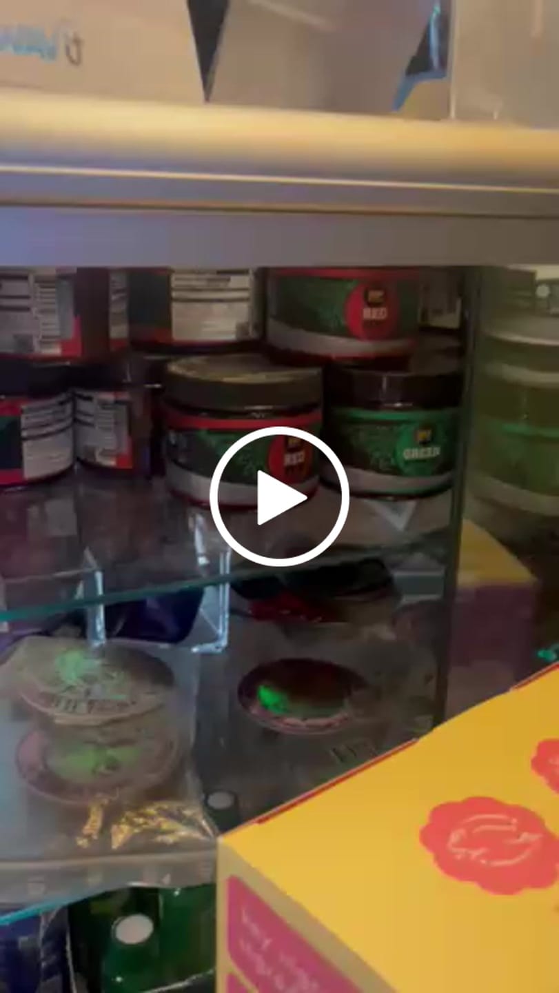 Customer video review of EXP Premium White Vein Powder Jar
