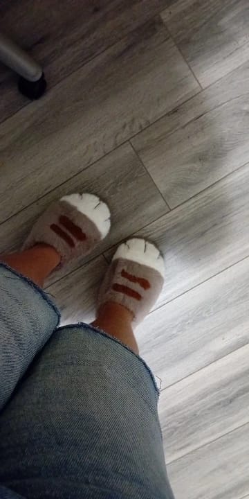 Customer photo review of Warm 3D Cat Paws Furry Slippers
