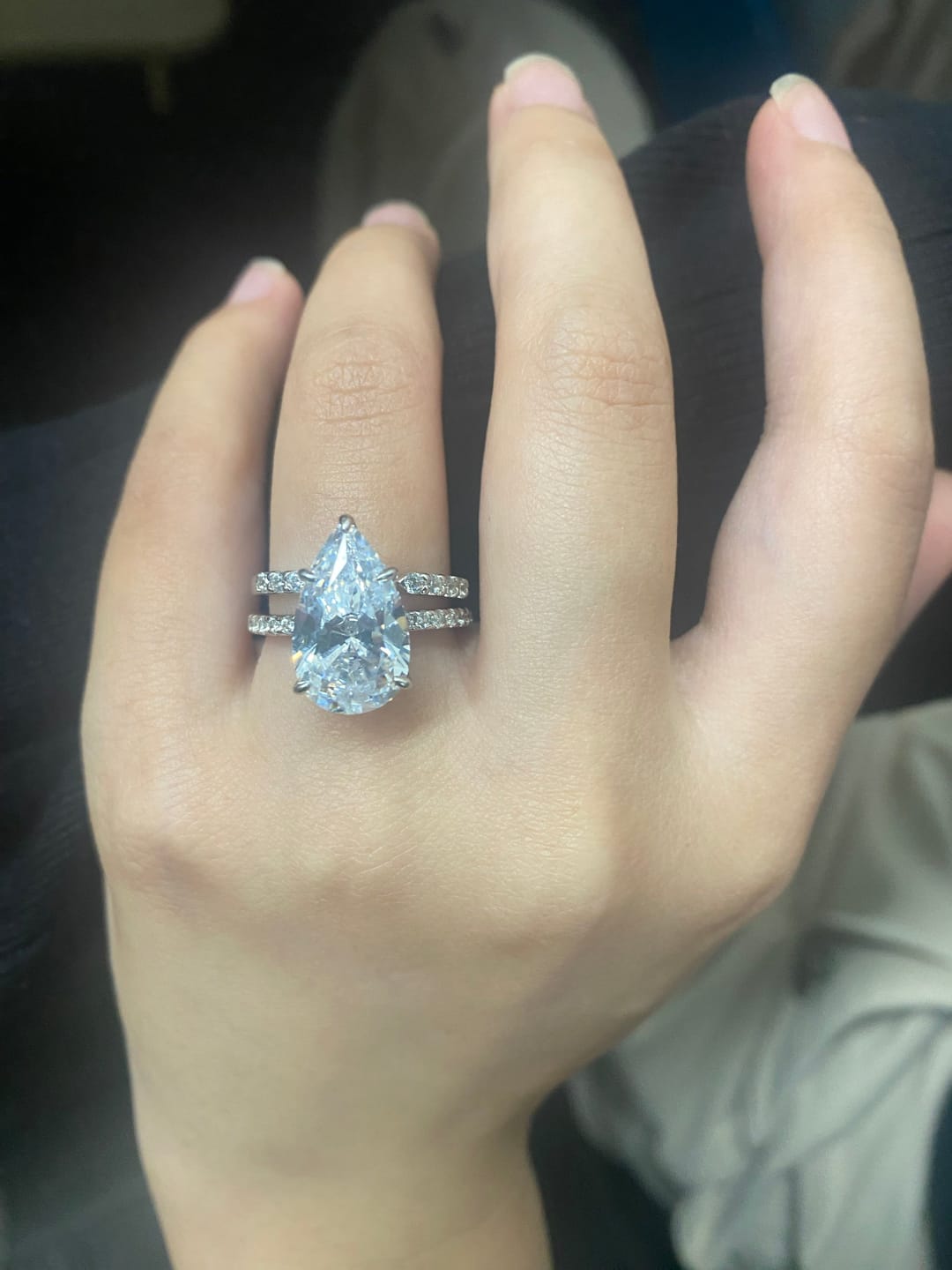 Customer photo review of S925 4.5Ct Pear Cut Wedding Ring & Open Wedding Band Bridal Rings Travel Rings For Her