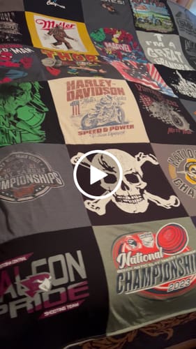 Customer video review of Project Repat T-Shirt Quilt