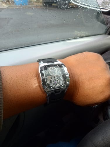 Customer photo review of Lucky Fours® Colossus