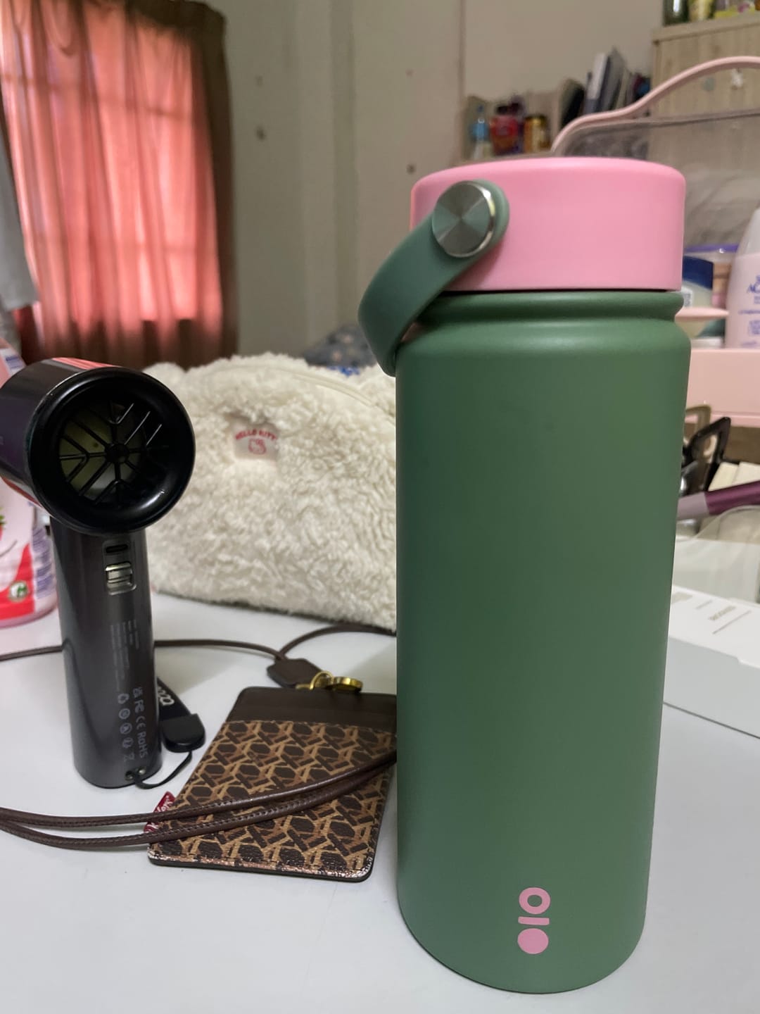 Customer photo review of Wildflower Field Ace Bottle Medium