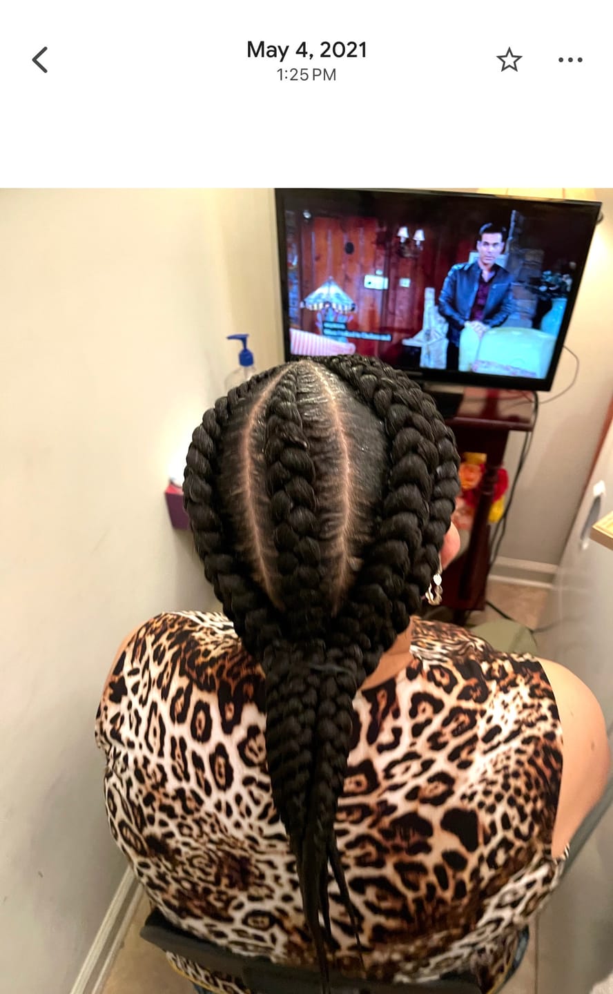 Customer photo review of Outre X-Pression Pre-Stretched - ULTRA BRAID 3X 52"