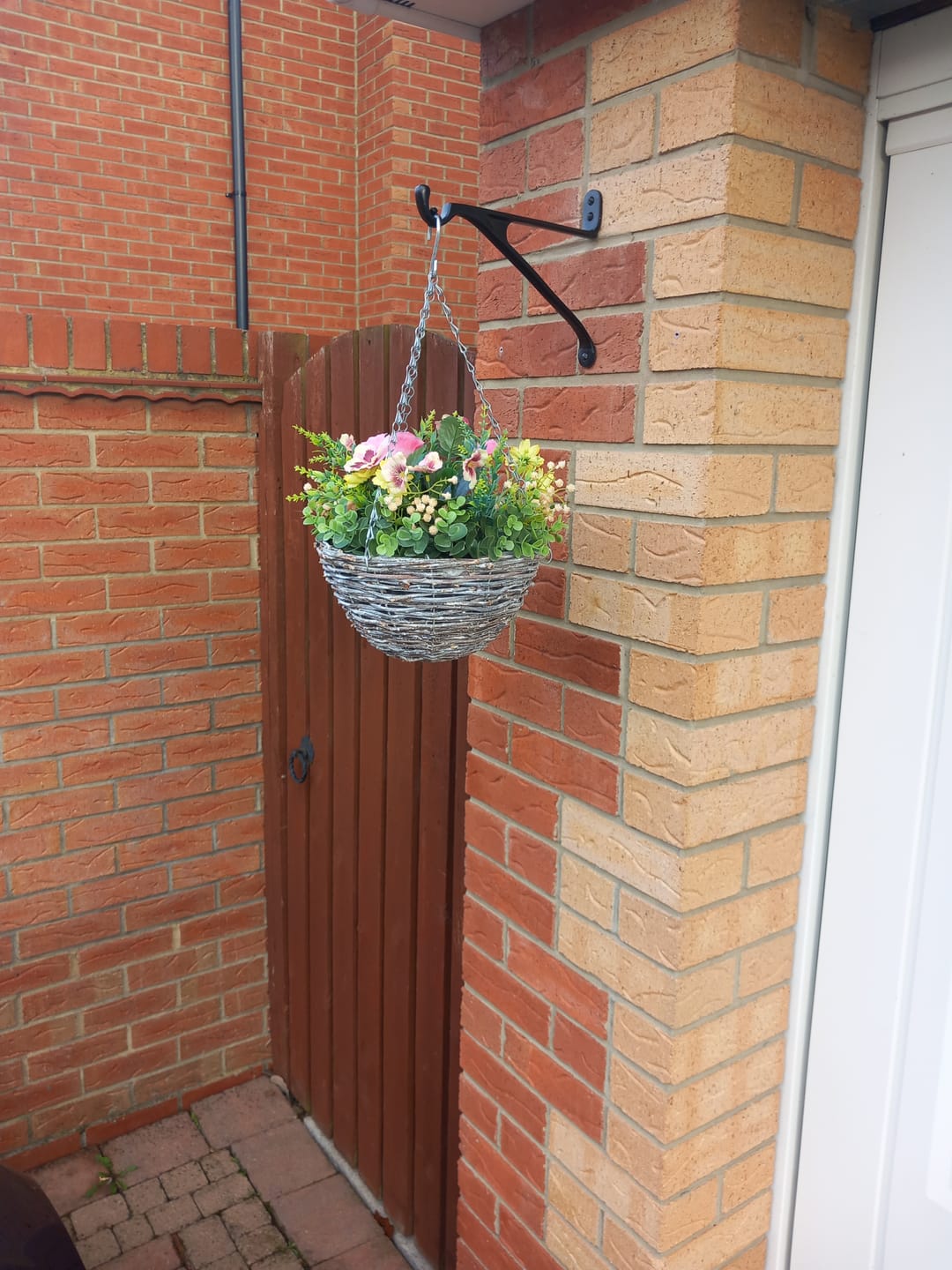 Customer photo review of 7 & 10 Inch Cast Iron Hanging Hook Bracket