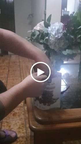 Customer video review of Chocolate Bark Con Quinoa, Arándanos Y Cacao Nibs Britt