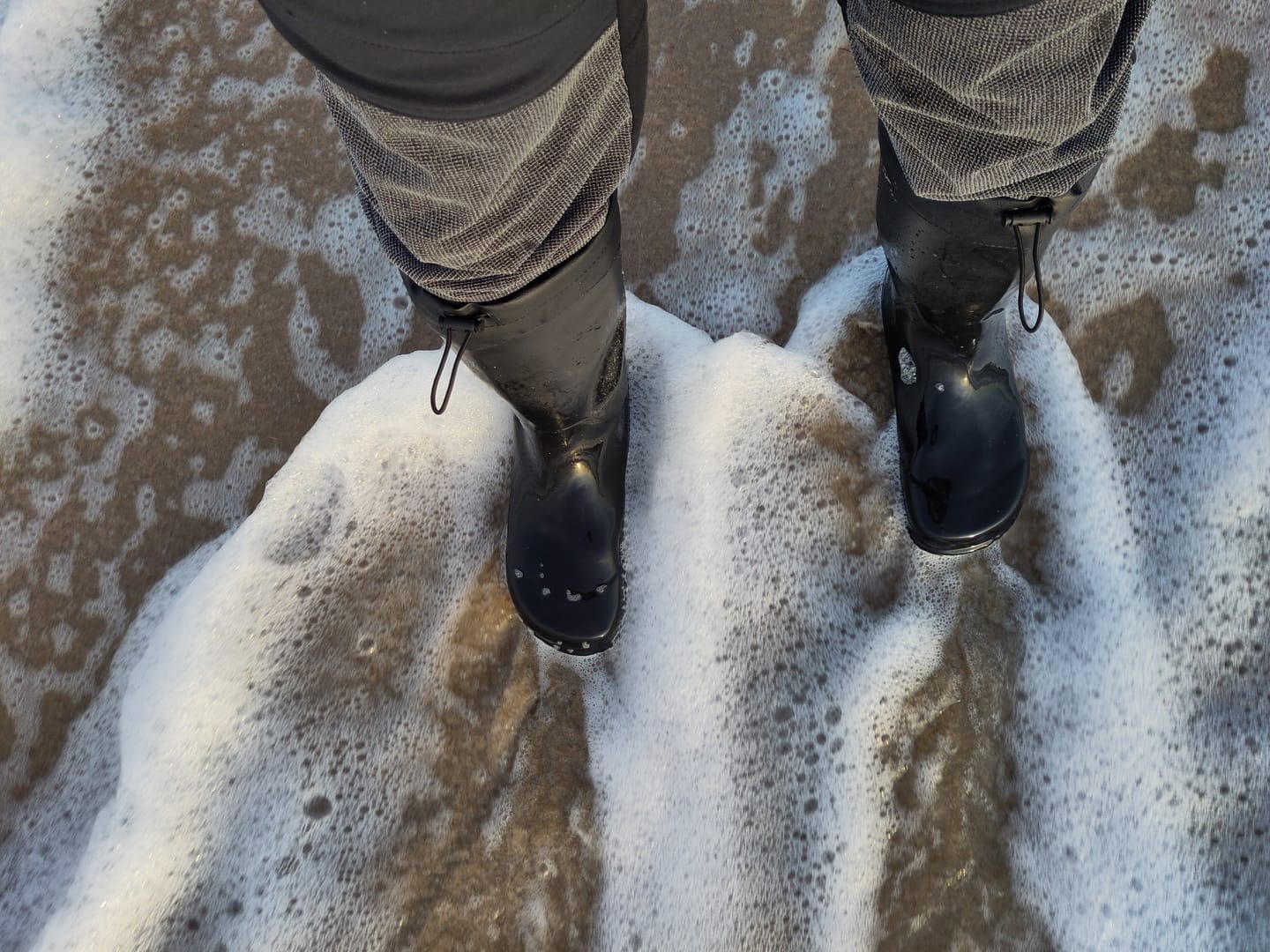 Customer photo review of Vaistoa Katve 2 | Rubber Barefoot Rain Boots