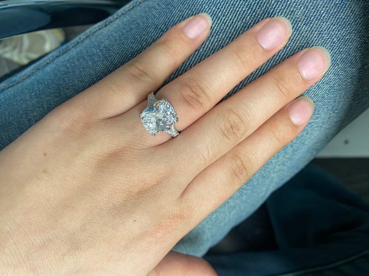 Customer photo review of S925 7.0Ct/4.0Ct Split Shank Cushion Cut Engagement Ring 18K White Gold Plated Travel Rings with Pavé Accents