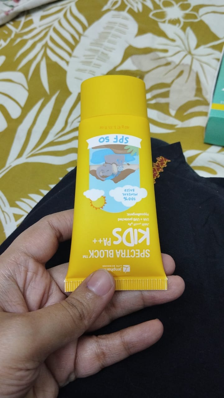Customer photo review of Spectra Block Kids Spf50