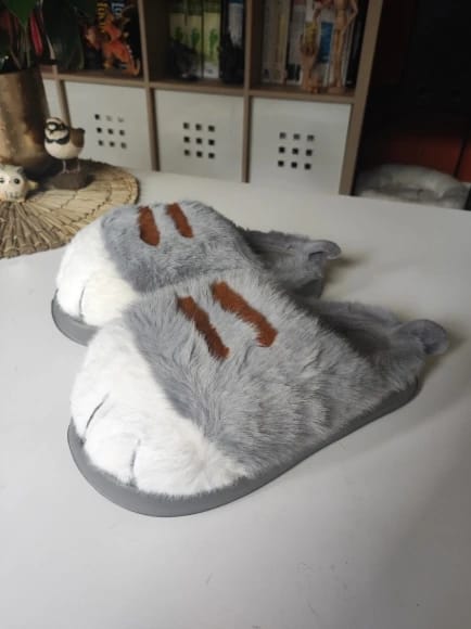Customer photo review of Warm 3D Cat Paws Furry Slippers