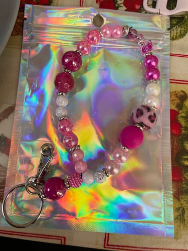 Customer photo review of Portachiavi Corto di perle fatto a mano 💝 Rosa