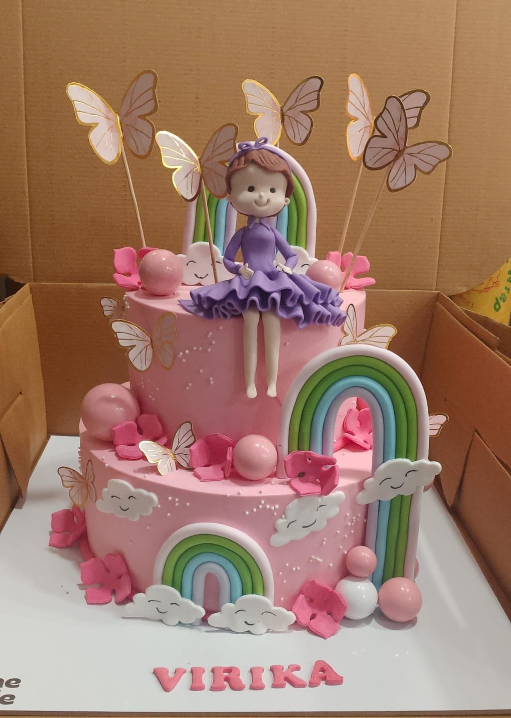 Customer photo review of 1st Birthday Princess Cake