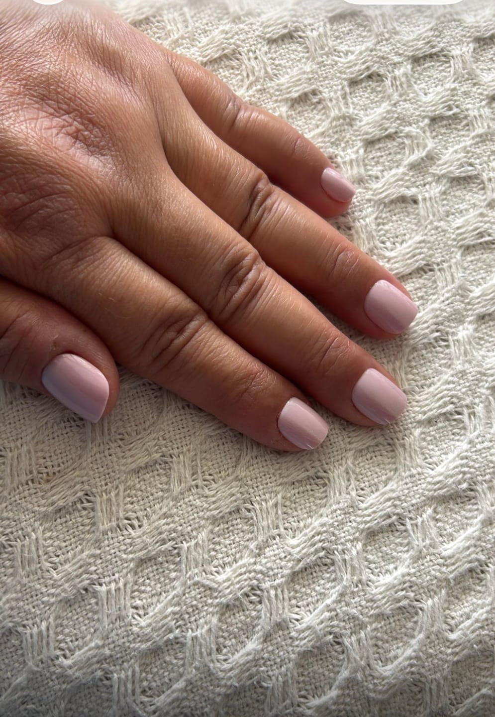 Customer photo review of Glossée Zararsız Tırnak Yapıştırıcısı