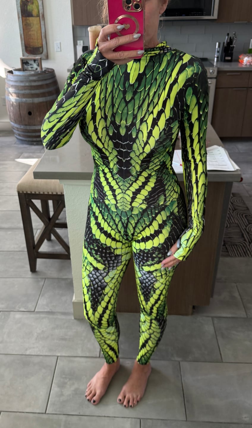 Customer photo review of Electric Viper Costume