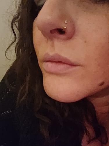 Customer photo review of Piercing Louise