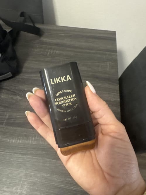 Customer photo review of Base de Maquillaje Antiedad 2 en 1