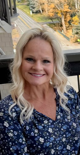 Customer photo review of Summer Full Volume Hair Topper