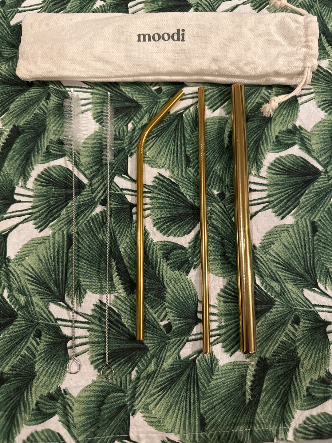 Customer photo review of Golden Reusable Straw Set