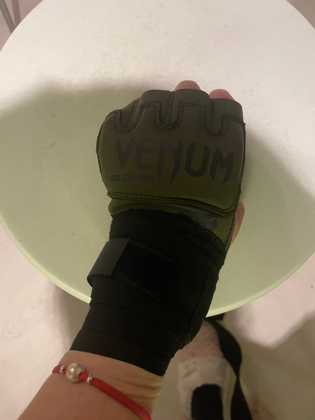 Customer photo review of Venum Binnenhandschoenen Kontact - Kaki Groen/Zwart