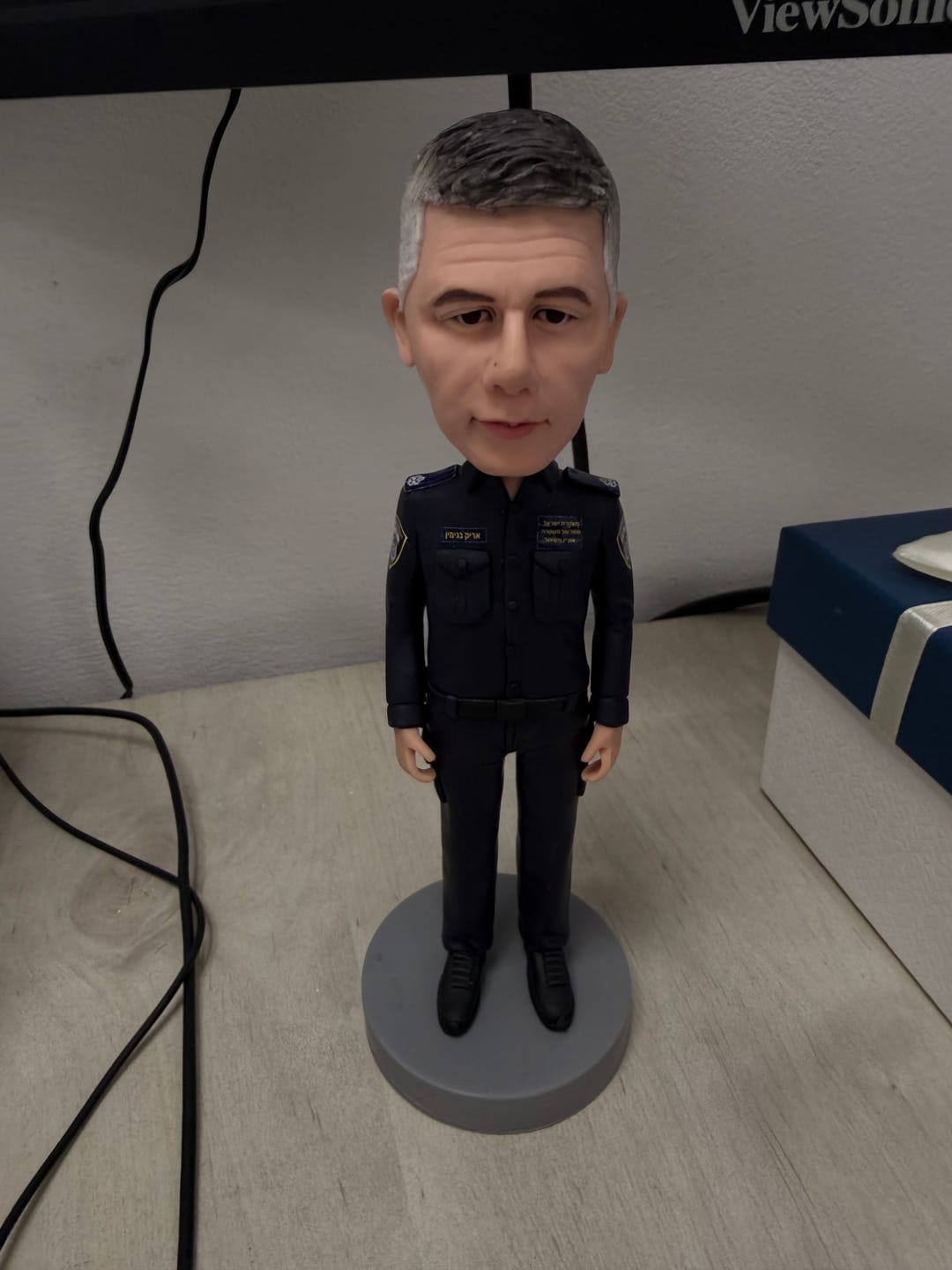 Customer photo review of בובת Mini Me בהתאמה מלאה