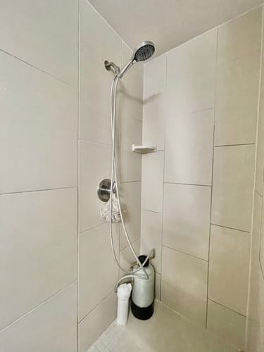 Customer photo review of Multi-Function Pressurized Handheld Shower Set