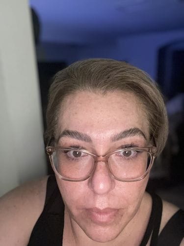 Customer photo review of IZABELL Brow Tint - צבע טינט גבות