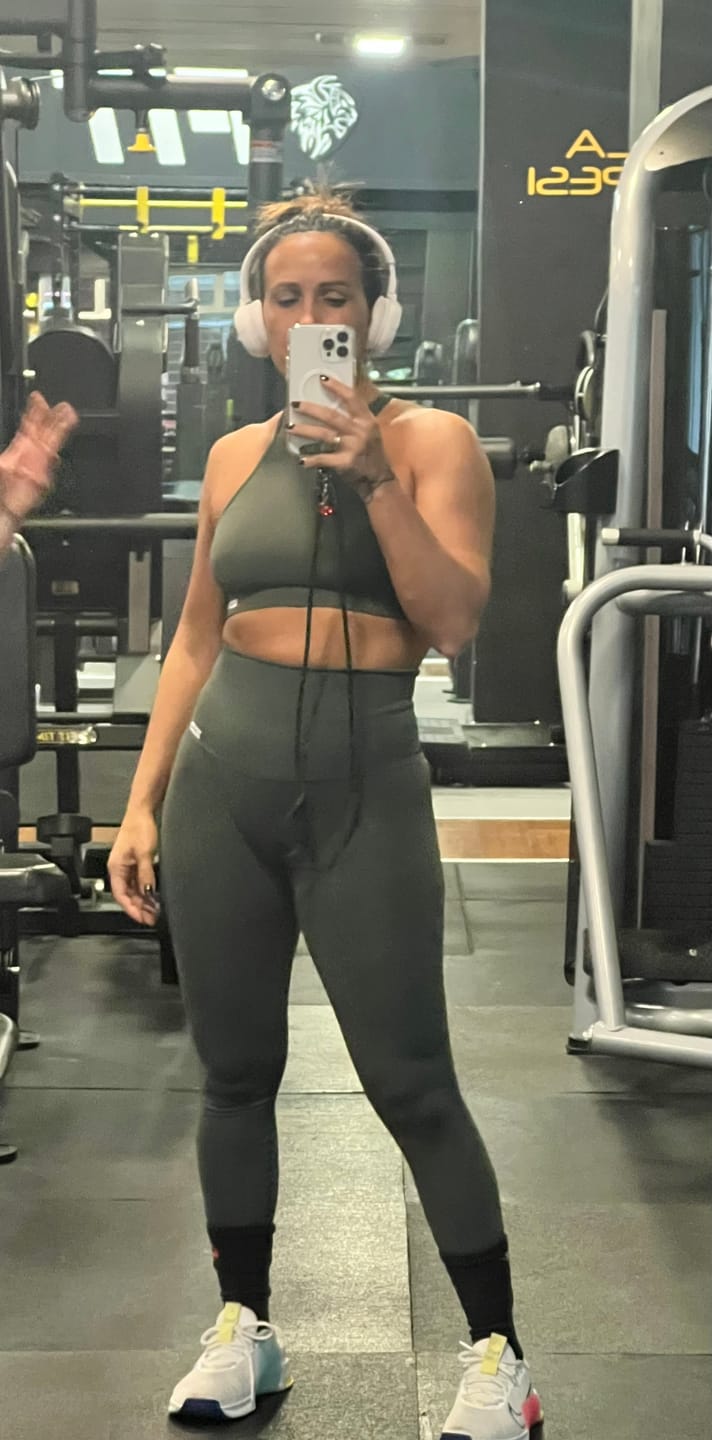 Customer photo review of Leggings Push Up All-Up Coal Green