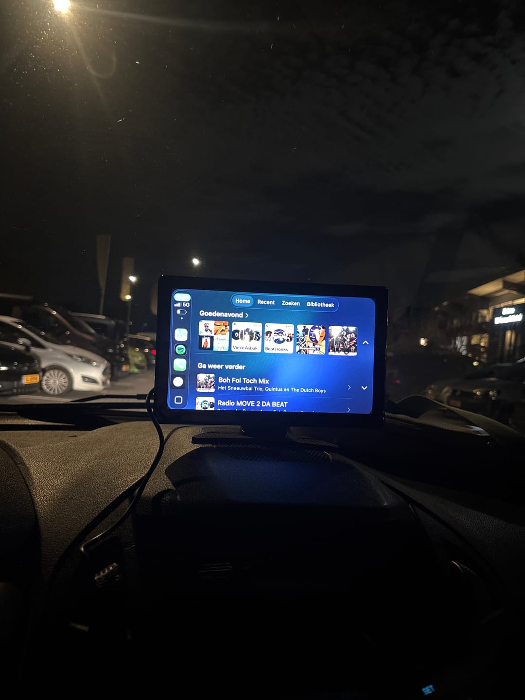 Customer photo review of Siltcon® 9”  Carplay / Android Auto Scherm