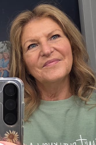 Customer photo review of "Whisper Gold" 12-16" Light Volume Topper