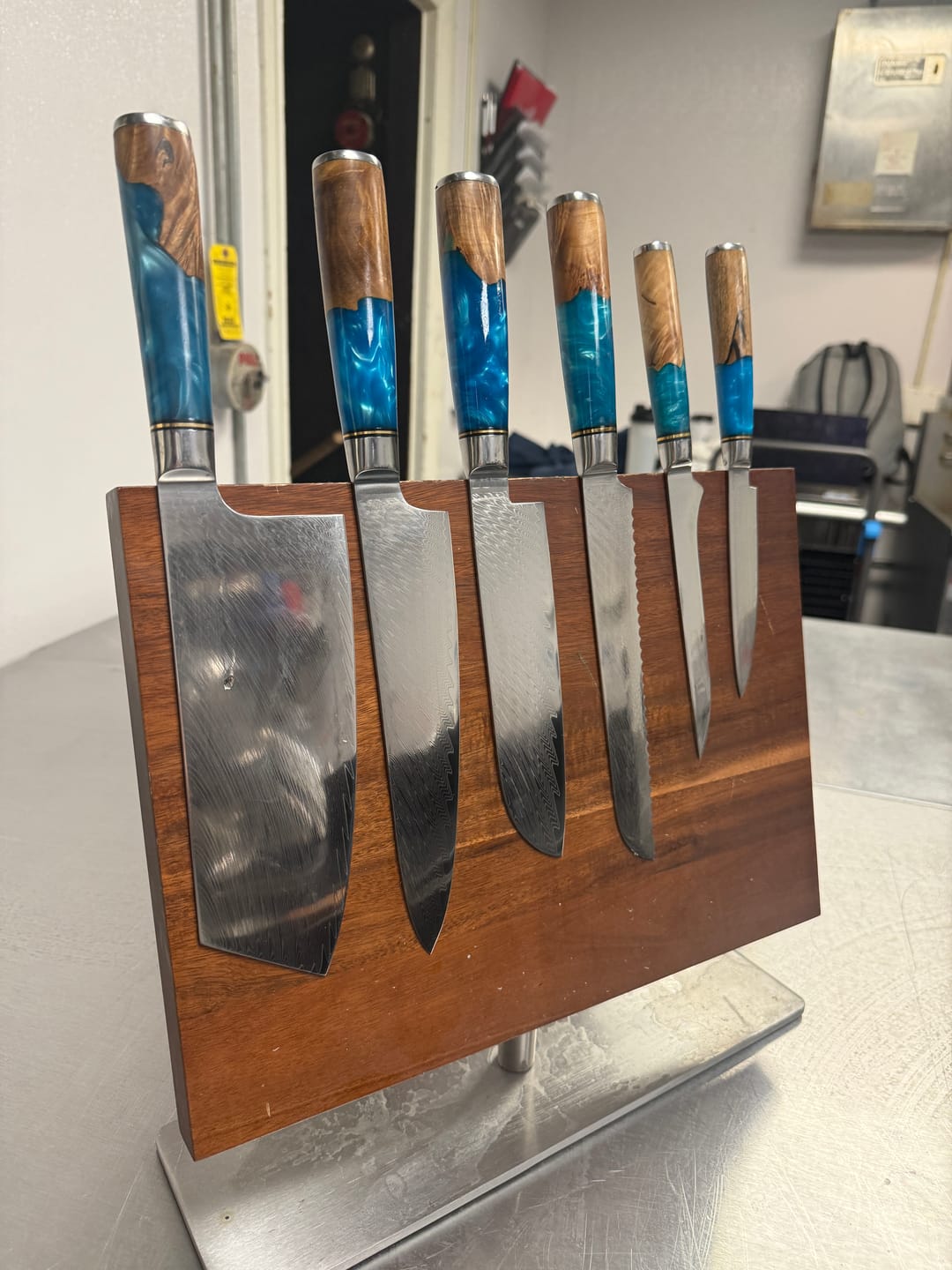 Customer photo review of Aotsuki (青月) Sets - Japanese Damascus Steel Chef’s Knives