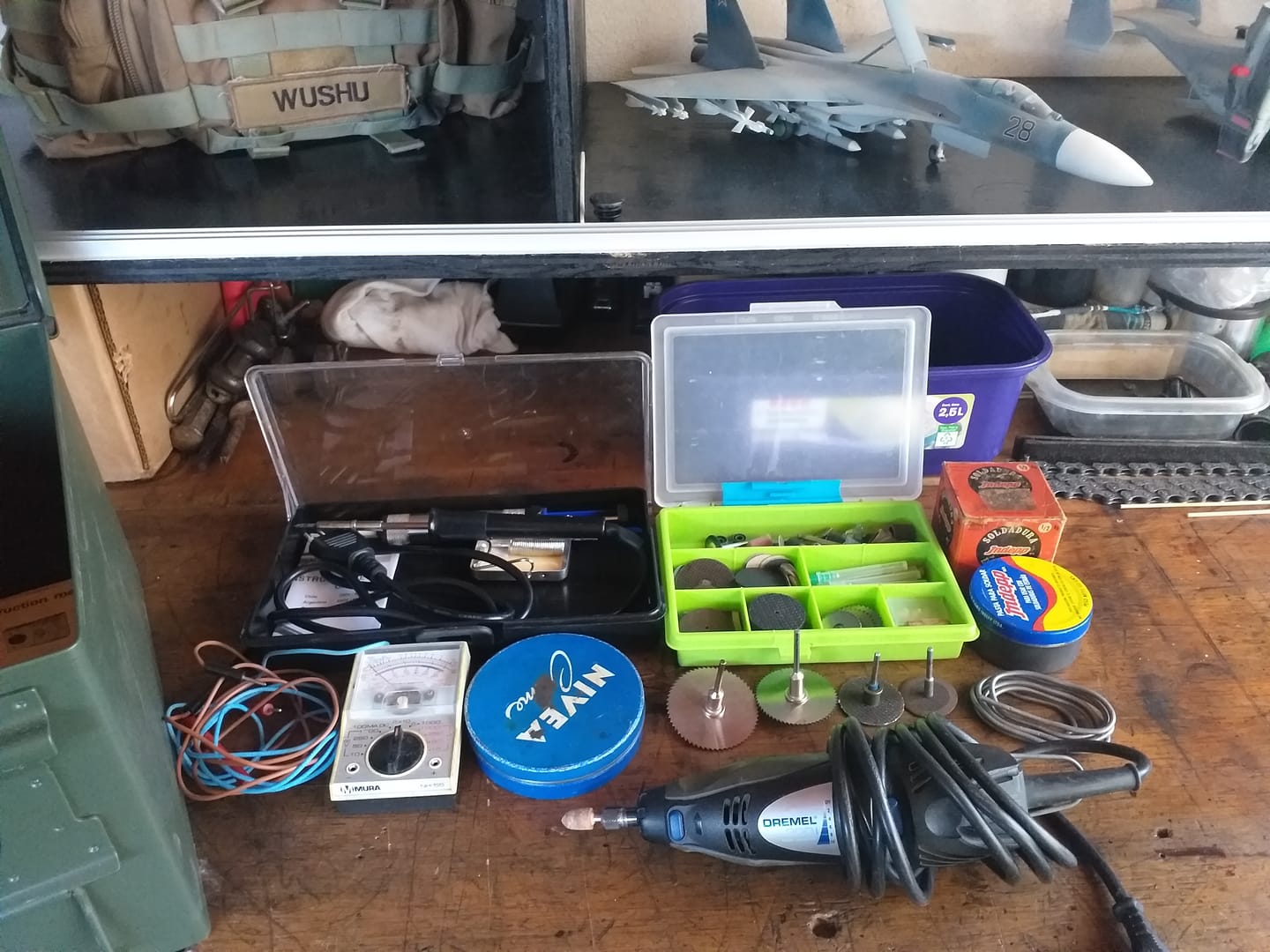 Customer photo review of CAJA DE METAL  CALIBRE .50 COLOR VERDE