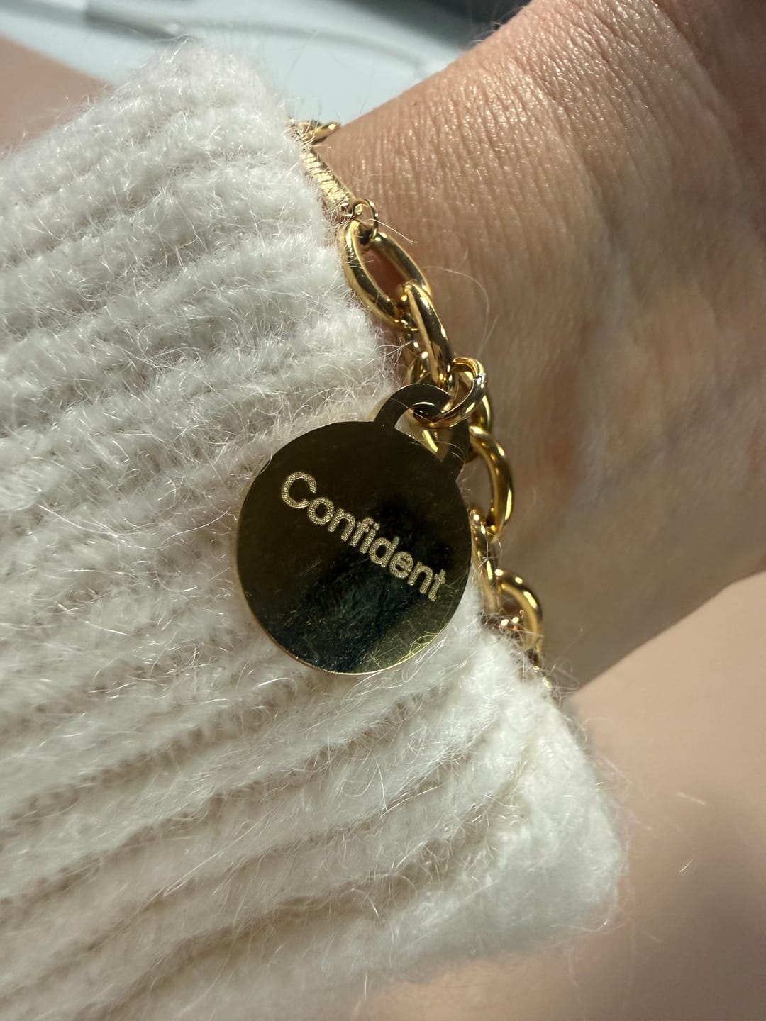 Customer photo review of Engravable Classic Chunky Disc Bracelet