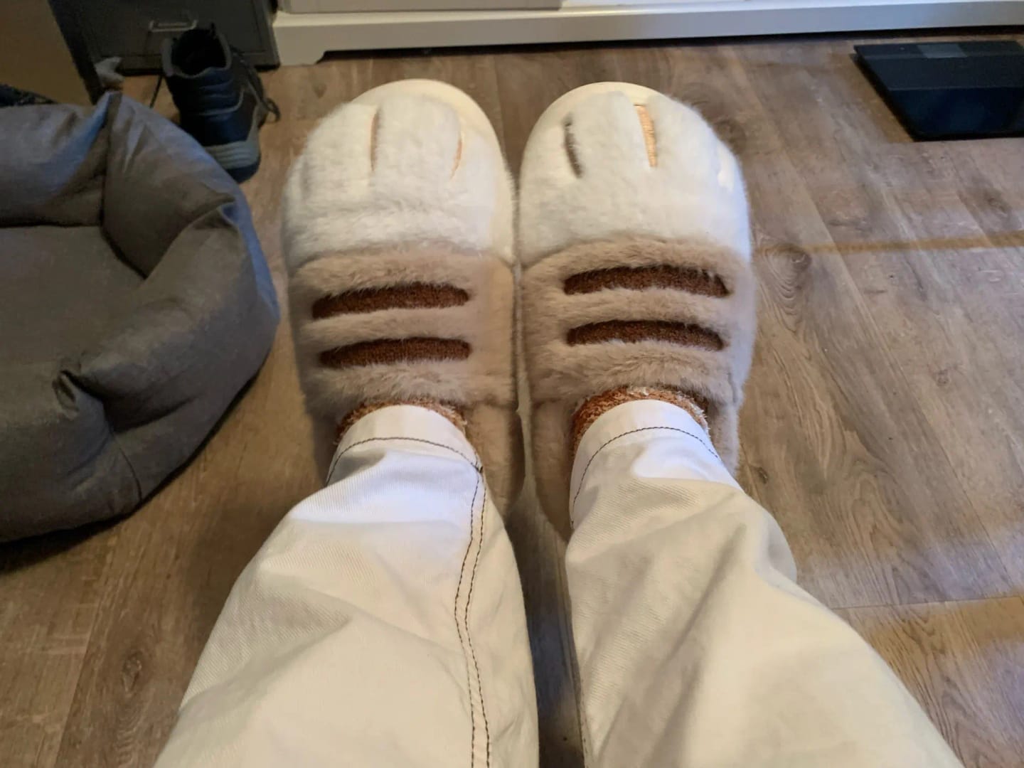 Customer photo review of Warm 3D Cat Paws Furry Slippers
