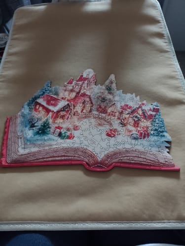 Customer photo review of Christmas Pop-up Book Wooden Jigsaw Puzzle