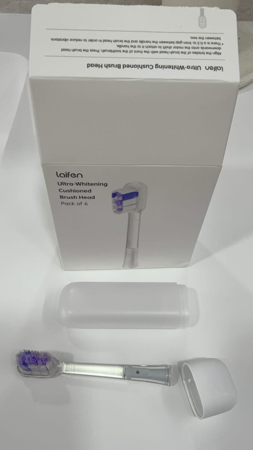 Customer photo review of Laifen Wave Toothbrush Heads