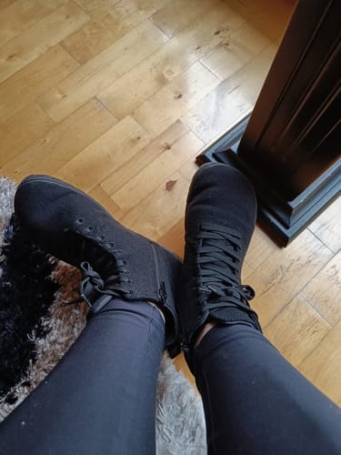 Customer photo review of Vaistoa Tunto 2 | Felt Barefoot Sneakers