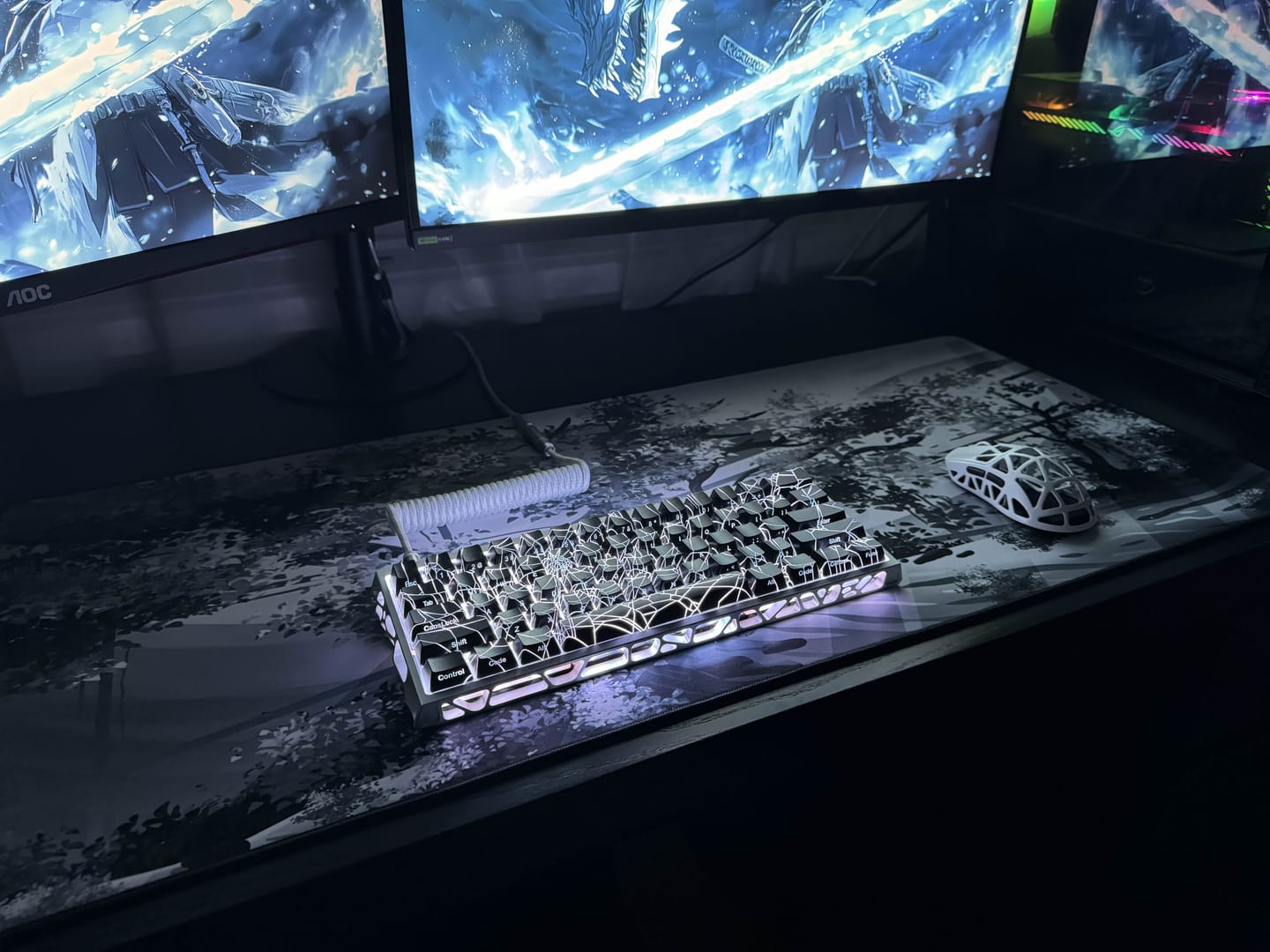 Customer photo review of Japanese Garden White | Mousepad