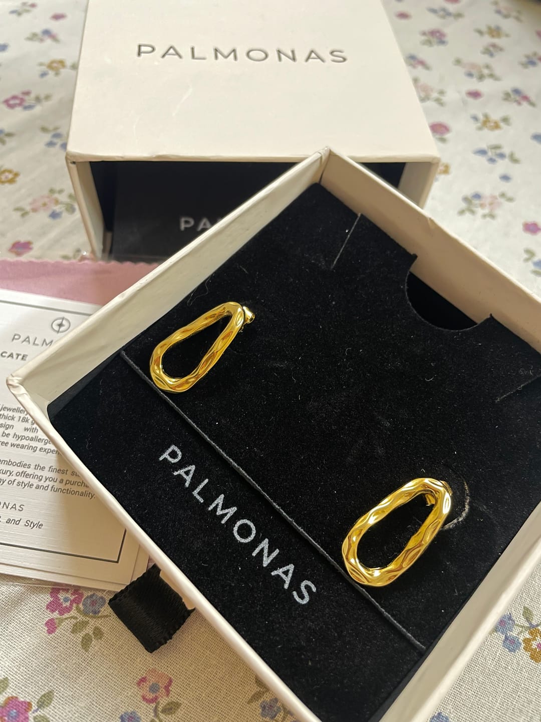 Customer photo review of Abstract Oval Earrings