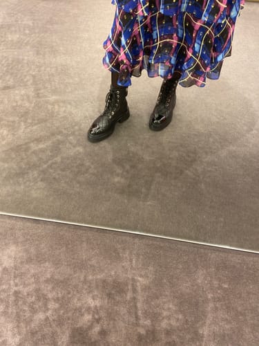 Customer photo review of SHORT BOOTS BLACK LAMBSKIN
