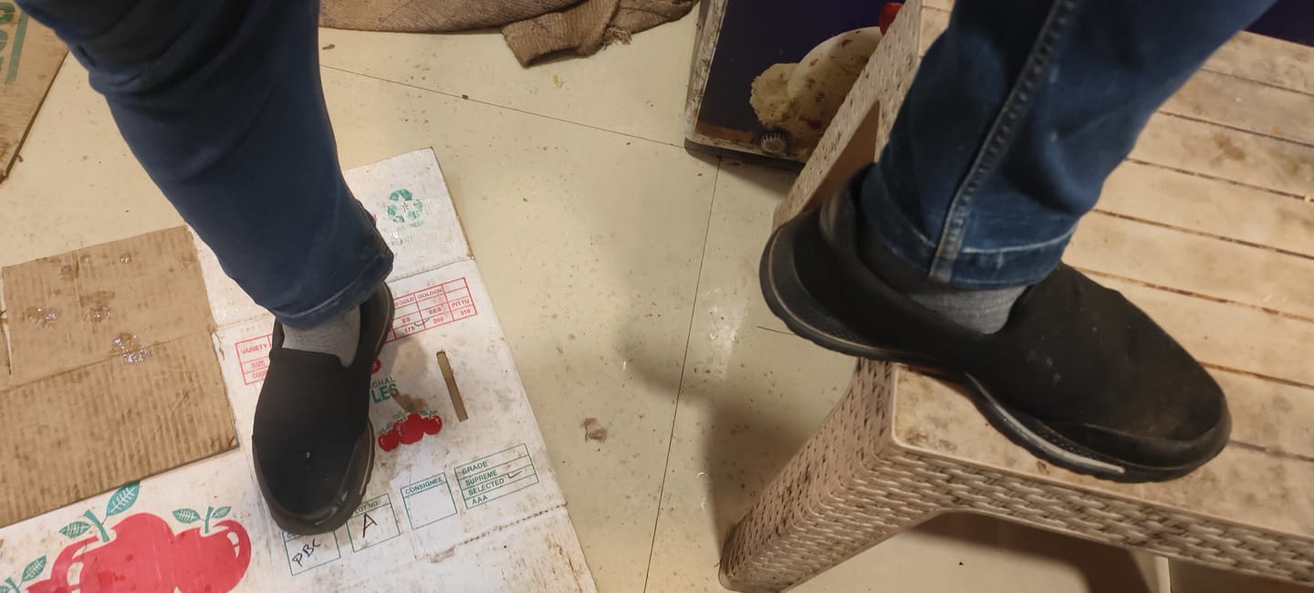 Customer photo review of Bacca Bucci Men's Comfortable Lightweight Walking Shoes