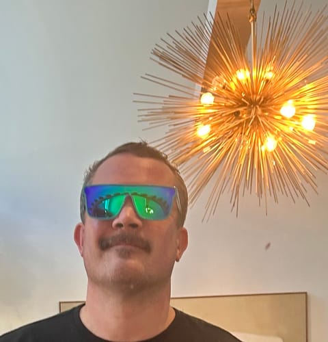 Customer photo review of 80Eighty® Polarized Bay Sunglasses
