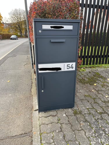 Customer photo review of Variante: mit Namensschild am Briefschlitz