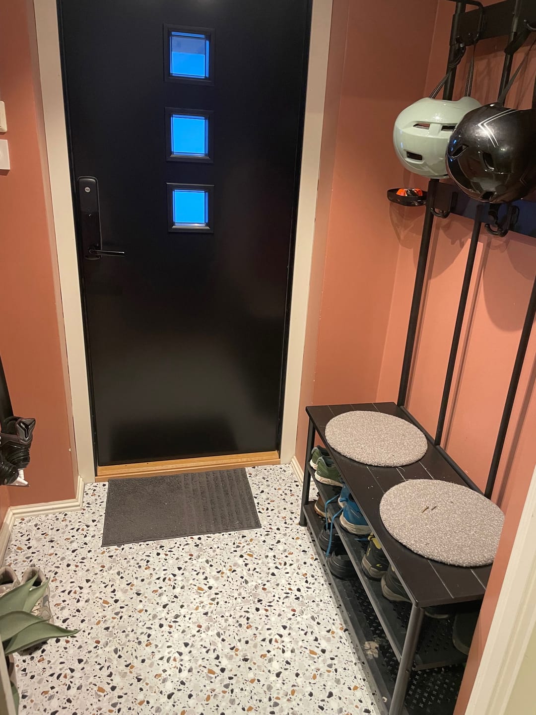 Customer photo review of Sirocco Soft Terrazzo selvklebende gulvfliser
