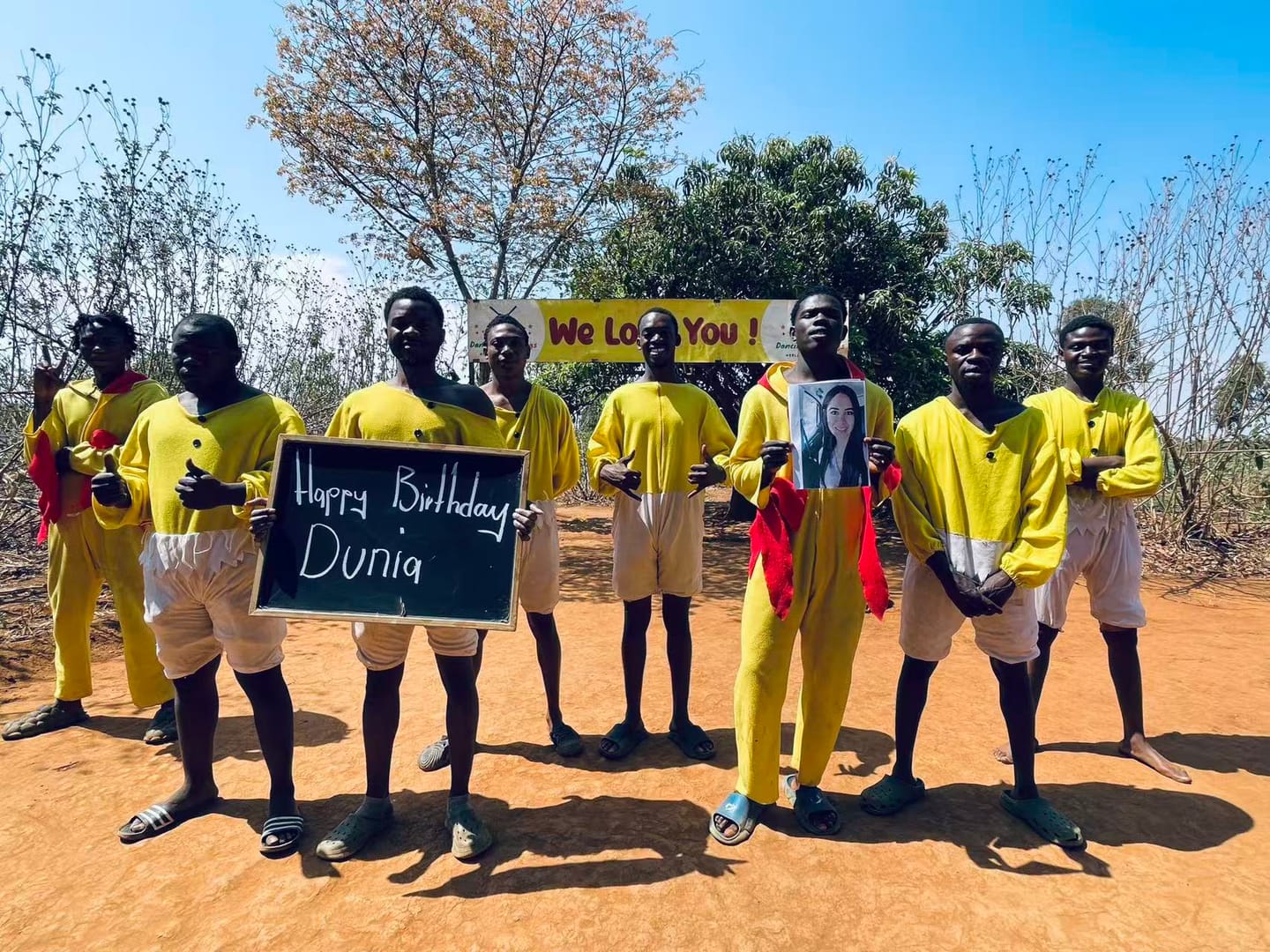Customer photo review of Greeting Video from Africa