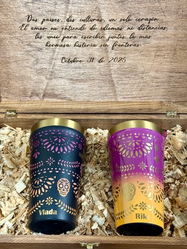 Customer photo review of Stanley Quencher H2.0 Flowstate™ Tumbler Midnight Catrina | 887ML