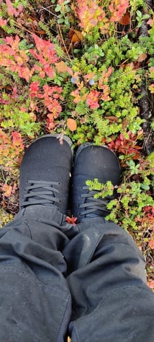 Customer photo review of Vaistoa Tunto 2 | Felt Barefoot Sneakers