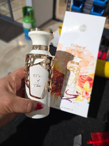Customer photo review of PERFUME CREME OF CLOUDS FRAGRANCE WORLD - 100ML