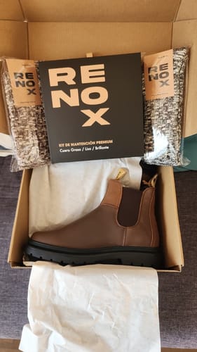 Customer photo review of Kit Limpieza Mantención Cuero Graso Liso Botines Zapatos Renovador