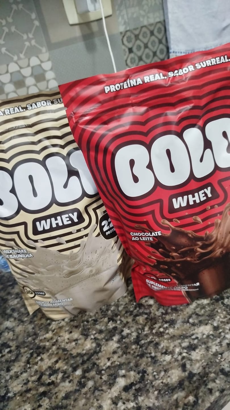 Customer photo review of BOLD WHEY CHOCOLATE AO LEITE (900g)