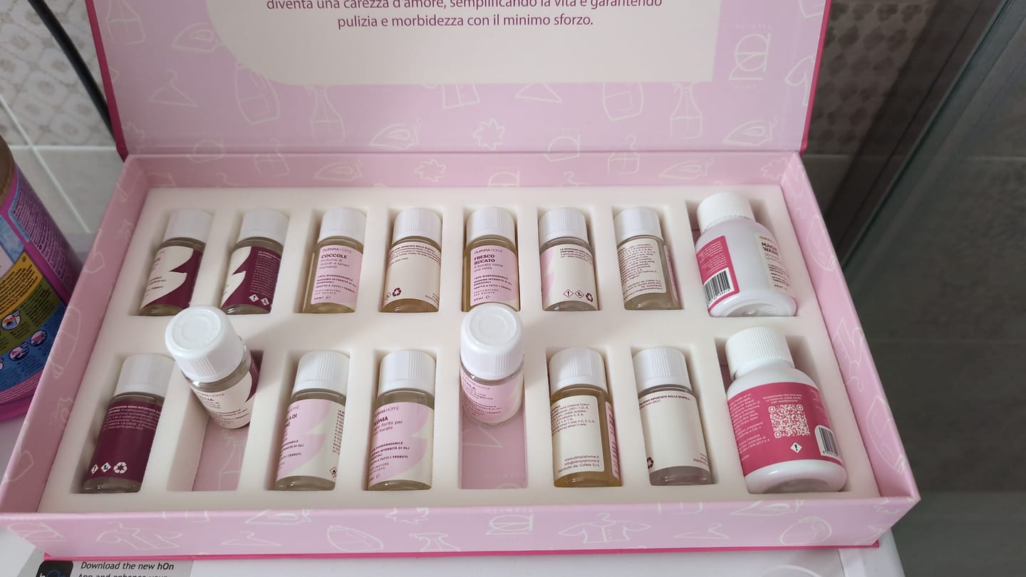 Customer photo review of Discovery Kit Laundry Collection – 14 Fragranze + Magic Wash & Soft