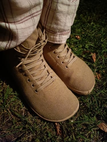 Customer photo review of Vaistoa Tunto 2 | Felt Barefoot Sneakers